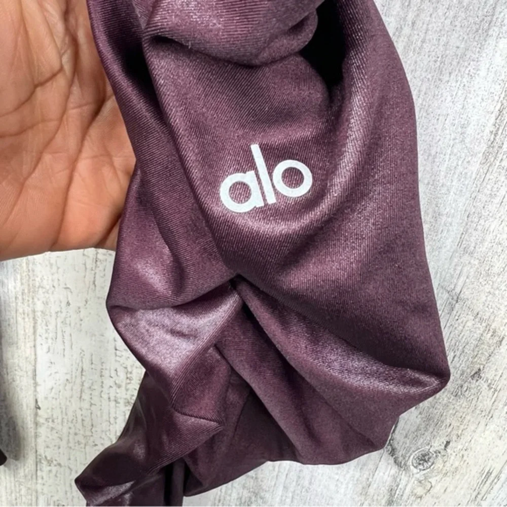 Alo Yoga‎ High-Waist Cinched Ruched Leggings Chestnut Shine Size Small Red Wine